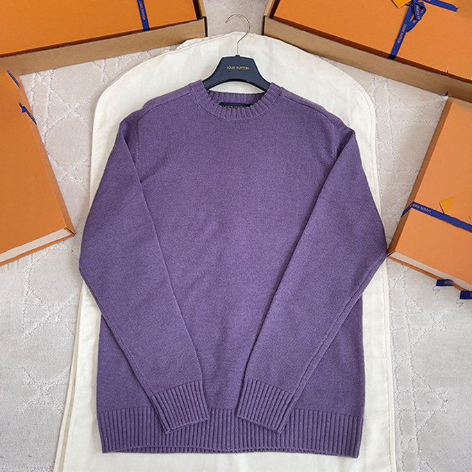 lv louis vuitton solid crew‑neck sweater with leather patch